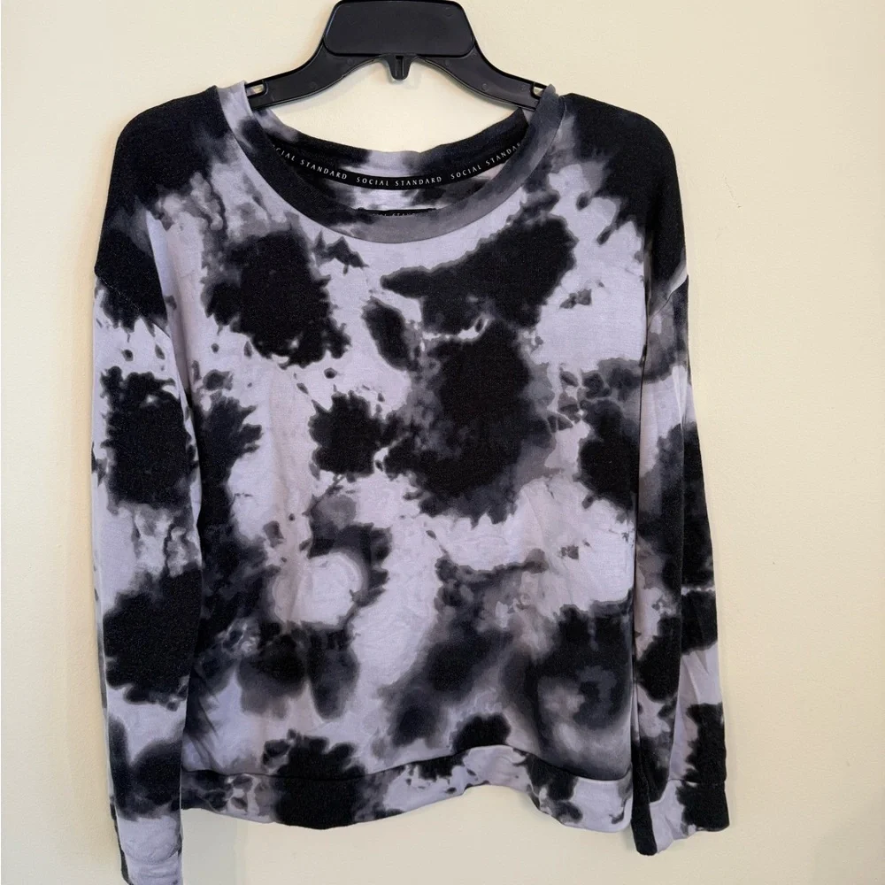 Sanctuary Monochrome Tie-Dye Long Sleeve Top *GOOD USED CONDITION* - Picture 2 of 9